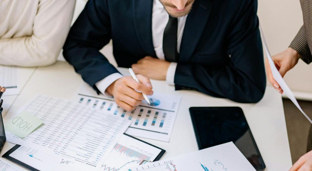 What Is Business? A Complete Beginner’s Guide to Building a Successful Company